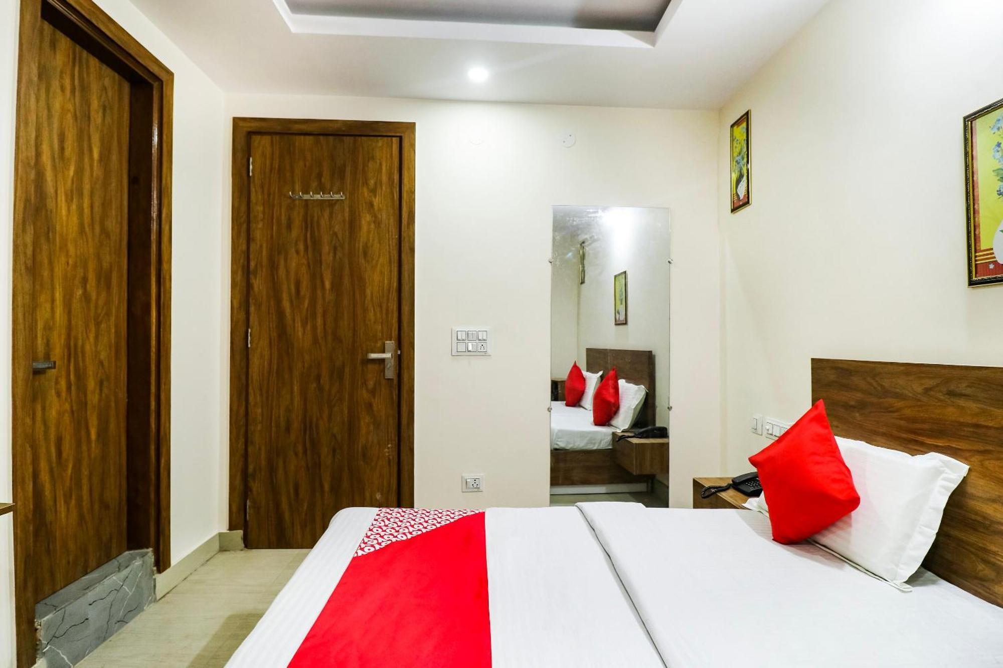 Hotel O The Vansh Balaji Hot Faridabad Esterno foto