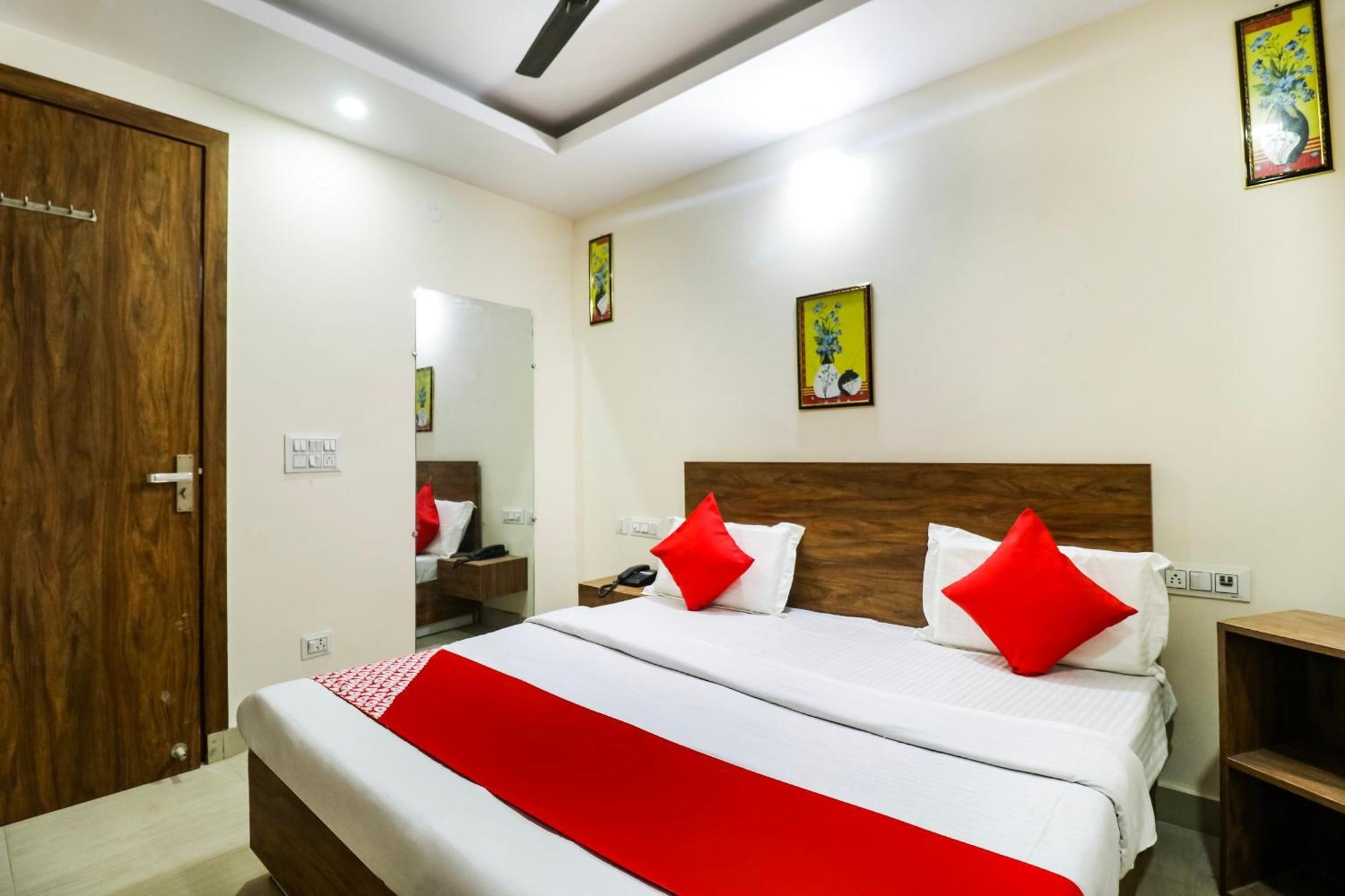 Hotel O The Vansh Balaji Hot Faridabad Esterno foto