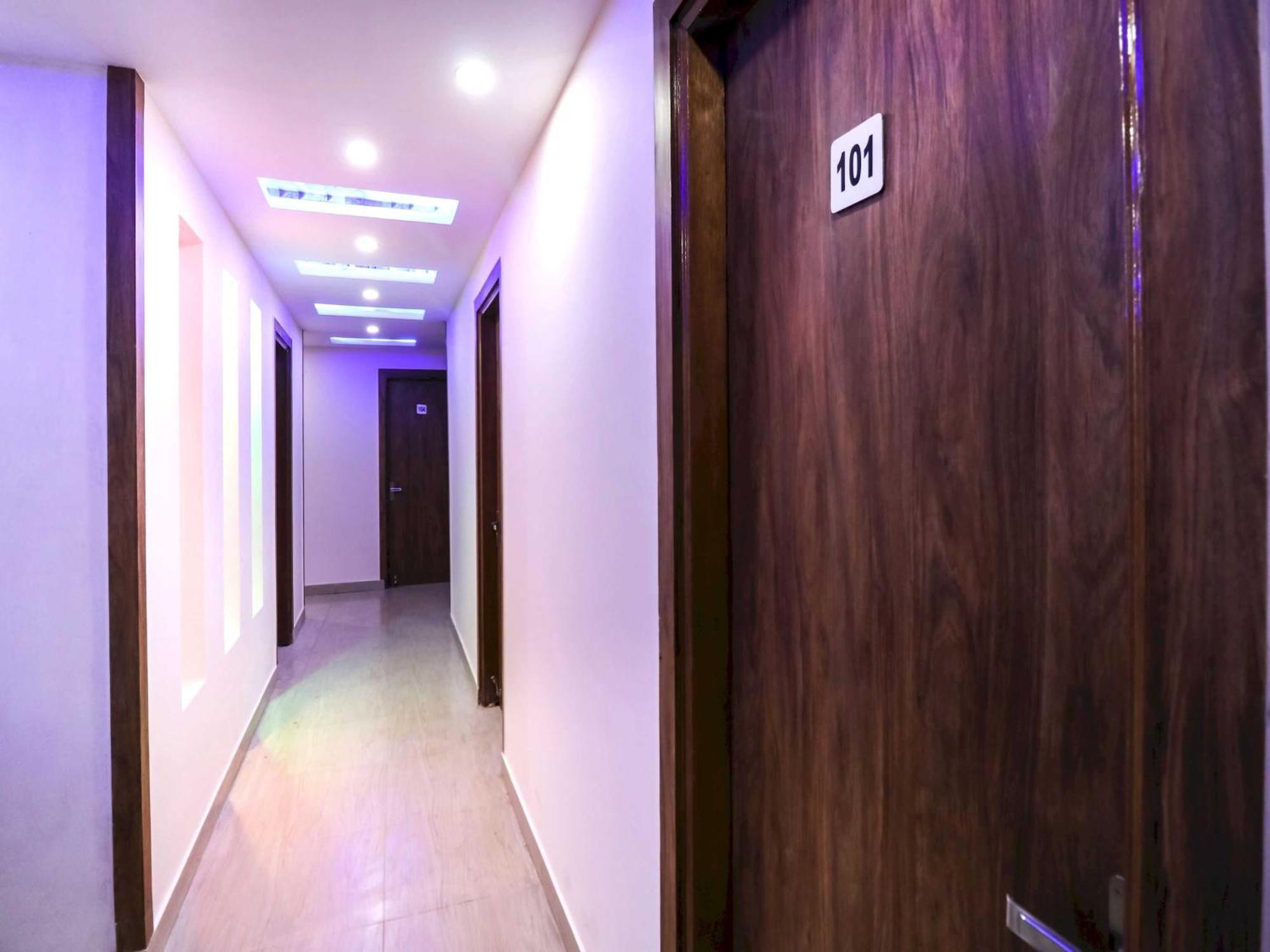 Hotel O The Vansh Balaji Hot Faridabad Esterno foto
