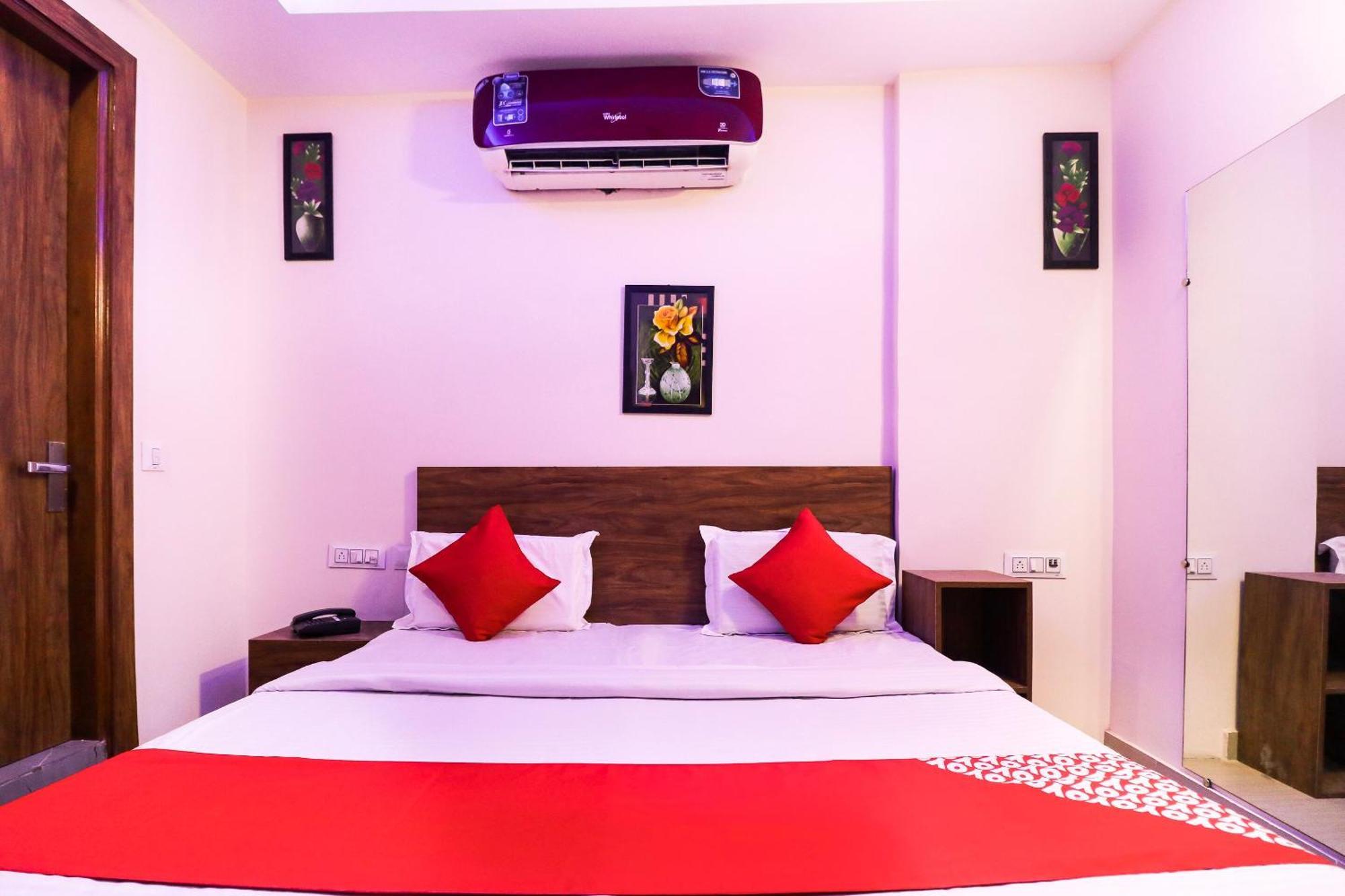 Hotel O The Vansh Balaji Hot Faridabad Esterno foto